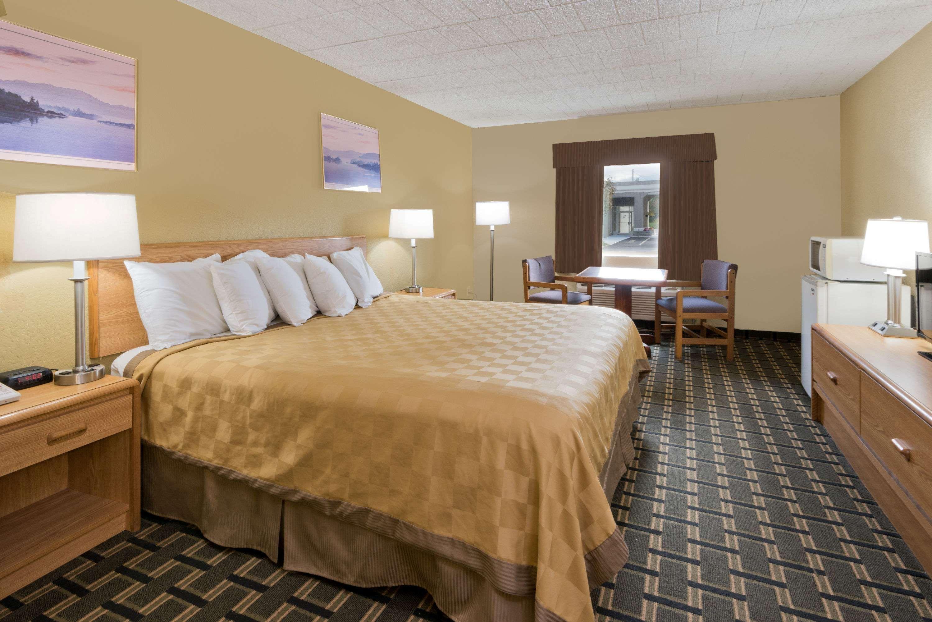 Days Inn By Wyndham Batavia Darien Lake Theme Park Eksteriør bilde