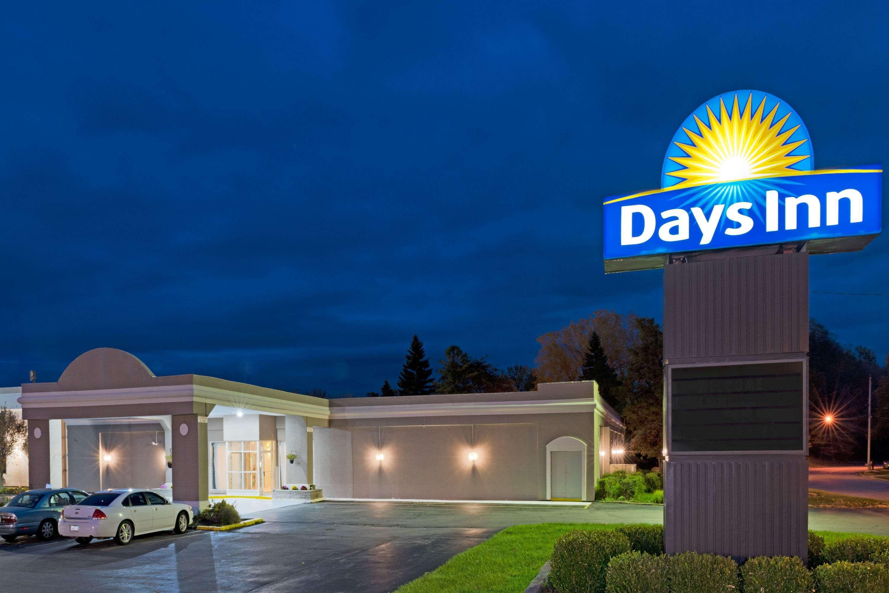 Days Inn By Wyndham Batavia Darien Lake Theme Park Eksteriør bilde