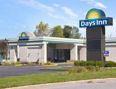 Days Inn By Wyndham Batavia Darien Lake Theme Park Eksteriør bilde